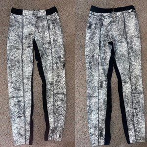 Guess Black and White Speckle Jeggings